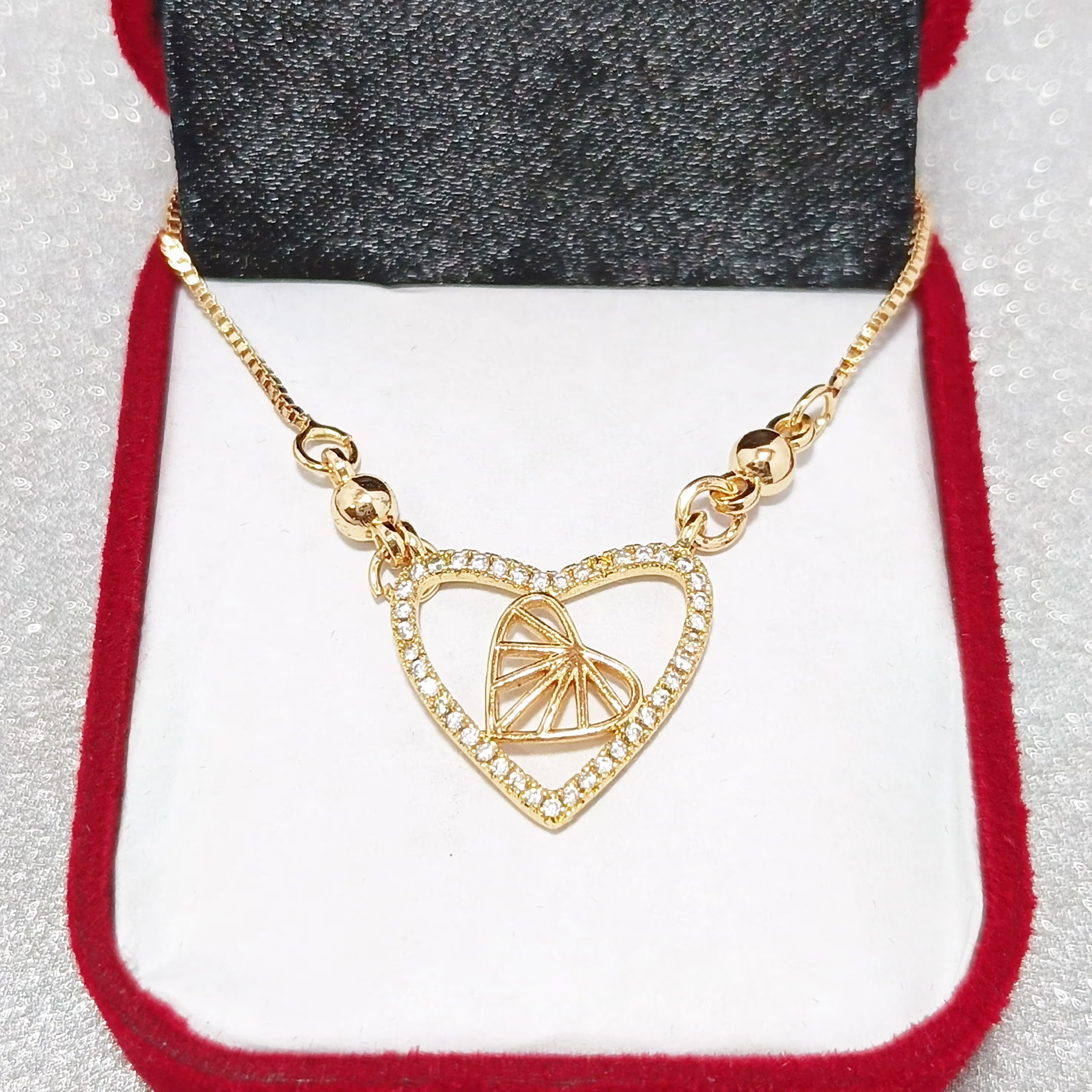 Women's Necklace With Heart Pendant, Vintage & Simple Style Elegant Jewelry Accessory